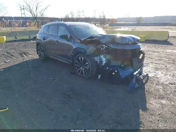 7MMVABEM9SN359847 2025 MAZDA CX-50 - Image 1