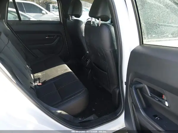 7MMVABEMXPN113770 2023 MAZDA CX-50 - Image 8