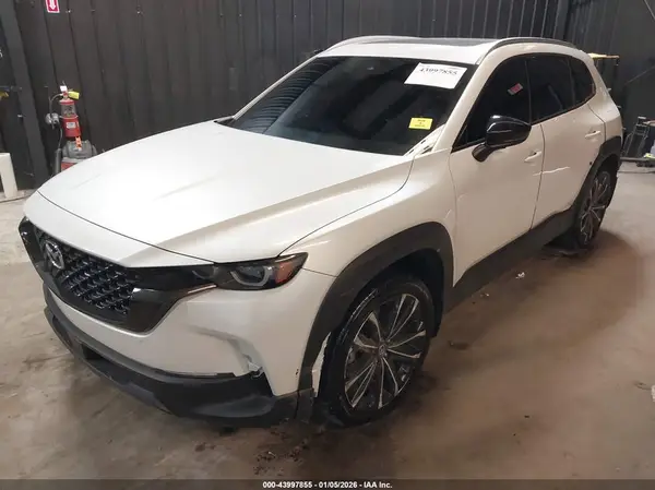 7MMVABEMXRN216447 2024 MAZDA CX-50 - Image 2