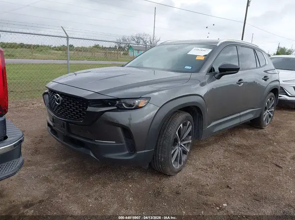 7MMVABEMXSN315033 2025 MAZDA CX-50 - Image 2