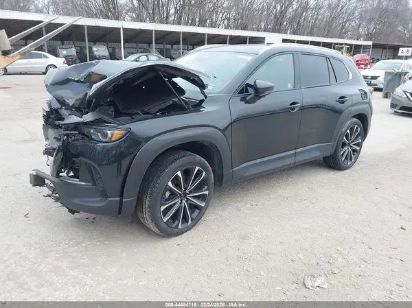 7MMVABEMXSN376091 2025 MAZDA CX-50 - Image 2