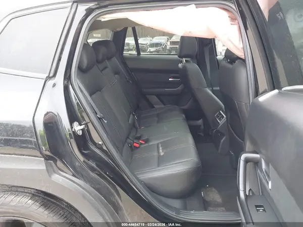 7MMVABEMXSN376091 2025 MAZDA CX-50 - Image 8