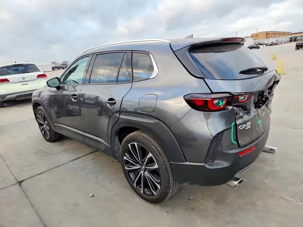7MMVABEY0SN330966 2025 MAZDA CX-50 - Image 2