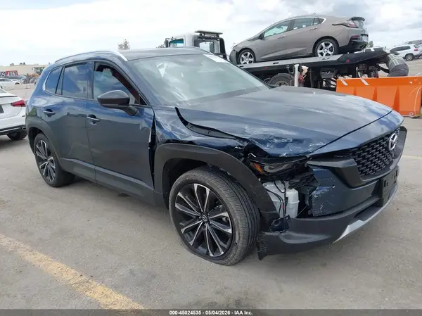 7MMVABEY1SN301721 2025 MAZDA CX-50 - Image 1
