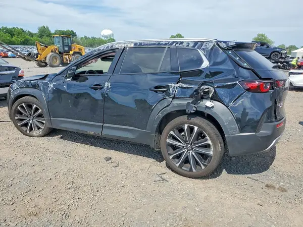7MMVABEY1SN347954 2025 MAZDA CX-50 - Image 2