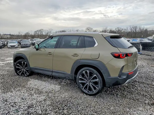 7MMVABEY2PN102040 2023 MAZDA CX-50 - Image 2
