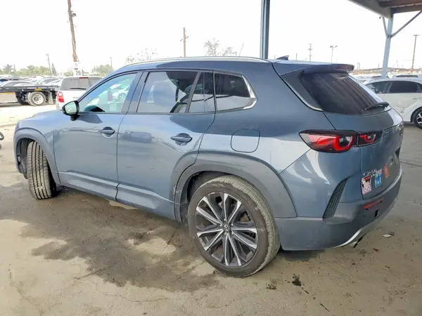 7MMVABEY2PN103219 2023 MAZDA CX-50 - Image 2
