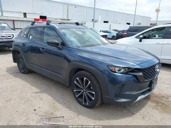 7MMVABEY2PN129125 2023 MAZDA CX-50 - Image 1
