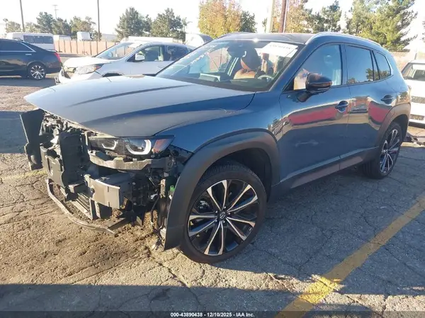 7MMVABEY3RN183827 2024 MAZDA CX-50 - Image 2