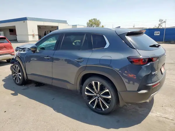 7MMVABEY3SN332887 2025 MAZDA CX-50 - Image 2