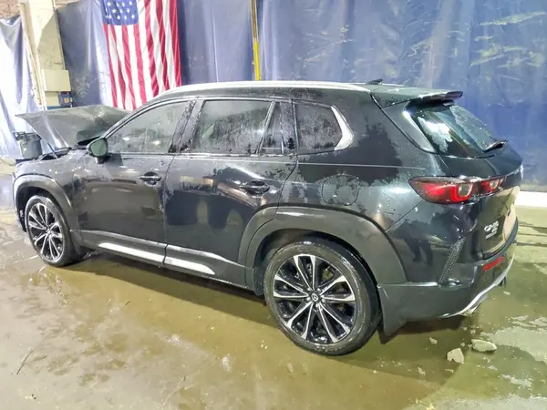 7MMVABEY4PN114254 2023 MAZDA CX-50 - Image 2