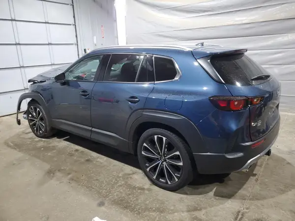 7MMVABEY4SN346975 2025 MAZDA CX-50 - Image 2