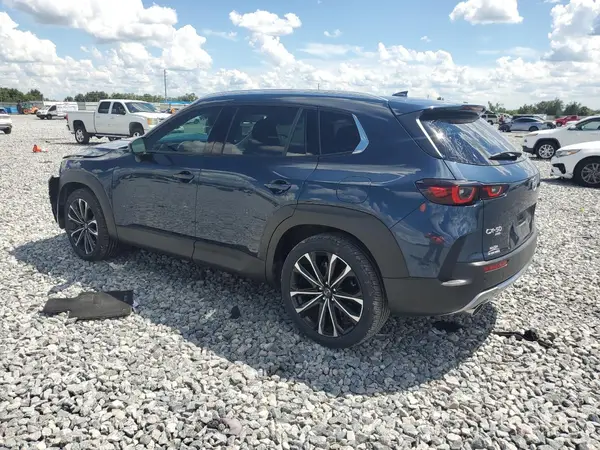 7MMVABEY5PN117955 2023 MAZDA CX-50 - Image 2