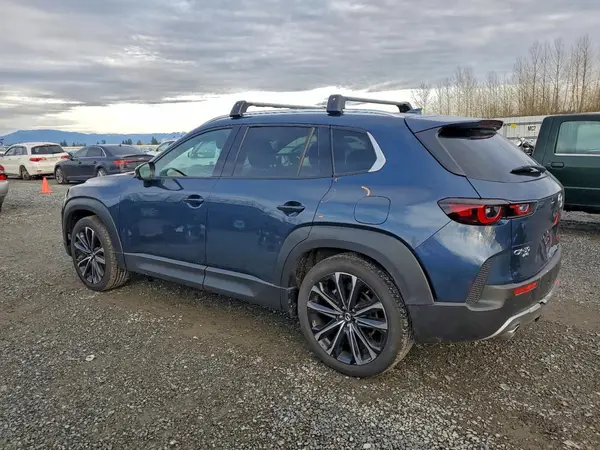 7MMVABEY5SN349402 2025 MAZDA CX-50 - Image 2