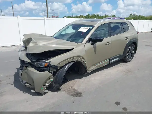 7MMVABEY5SN393898 2025 MAZDA CX-50 - Image 2