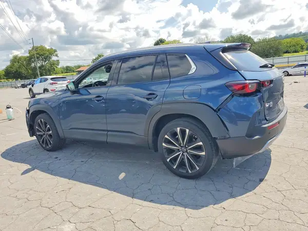 7MMVABEY6PN131332 2023 MAZDA CX-50 - Image 2