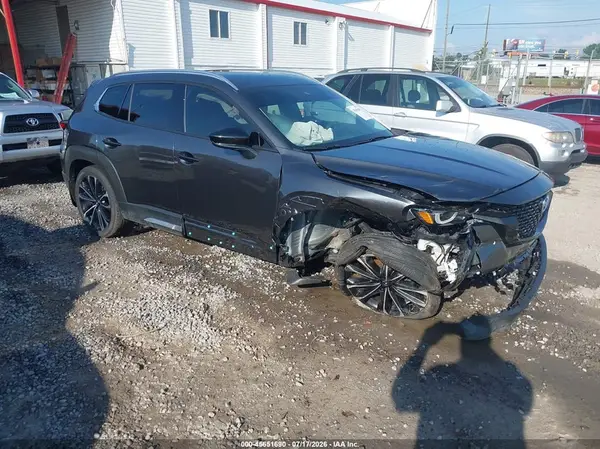 7MMVABEY6RN230381 2024 MAZDA CX-50 - Image 1