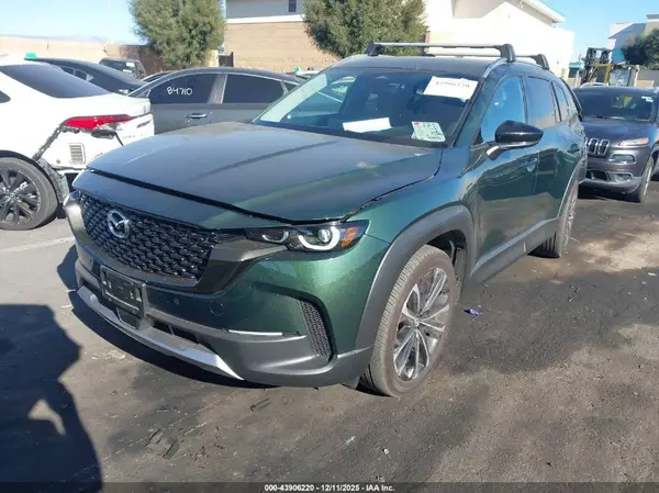 7MMVABEY6SN355919 2025 MAZDA CX-50 - Image 2