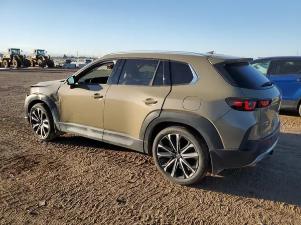 7MMVABEY7PN102065 2023 MAZDA CX-50 - Image 2