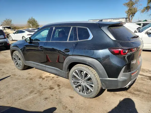 7MMVABEY8PN115133 2023 MAZDA CX-50 - Image 2