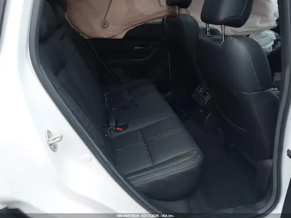 7MMVABEY8RN201934 2024 MAZDA CX-50 - Image 8