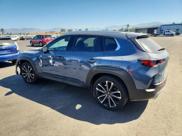 7MMVABEY8SN367845 2025 MAZDA CX-50 - Image 2