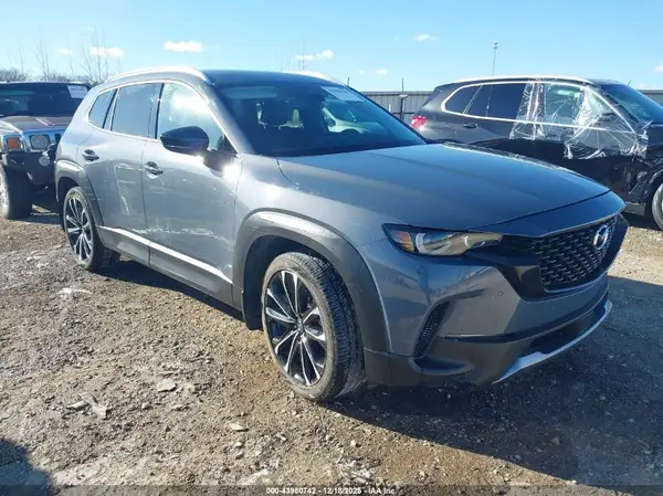 7MMVABEYXPN118745 2023 MAZDA CX-50 - Image 1