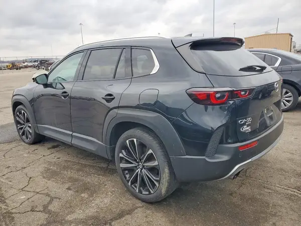 7MMVABEYXPN137134 2023 MAZDA CX-50 - Image 2