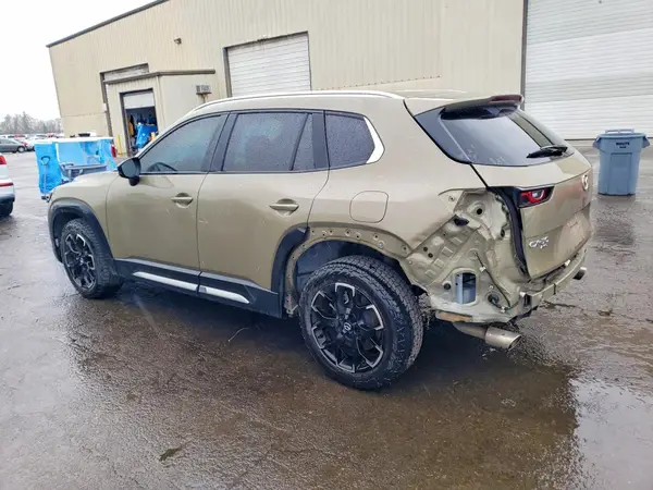 7MMVABXY3PN117045 2023 MAZDA CX-50 - Image 2