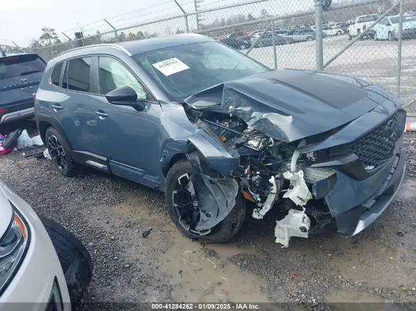7MMVABXY5PN129813 2023 MAZDA CX-50 - Image 1