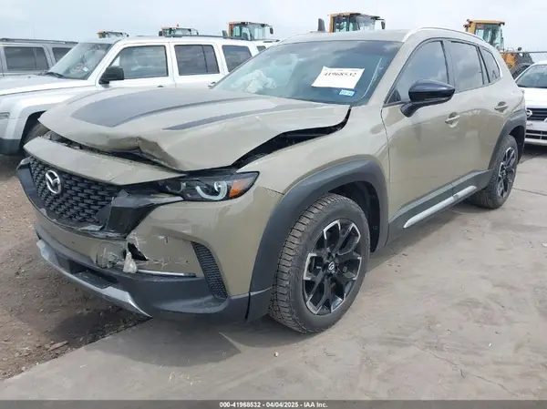 7MMVABXY5PN131528 2023 MAZDA CX-50 - Image 2