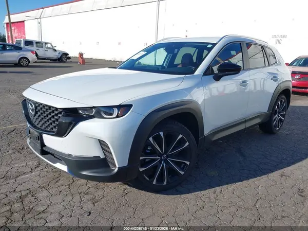 7MMVABXY6PN143753 2023 MAZDA CX-50 - Image 2