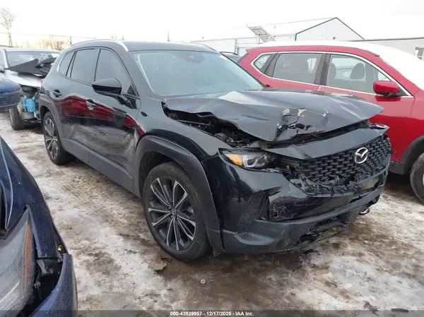 7MMVABXY8RN184615 2024 MAZDA CX-50 - Image 1