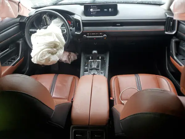 7MMVABXYXPN135056 2023 MAZDA CX-50 - Image 8