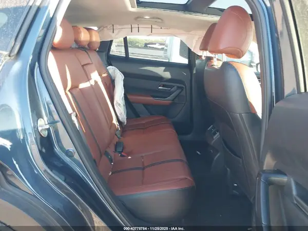 7MMVABXYXPN141858 2023 MAZDA CX-50 - Image 8
