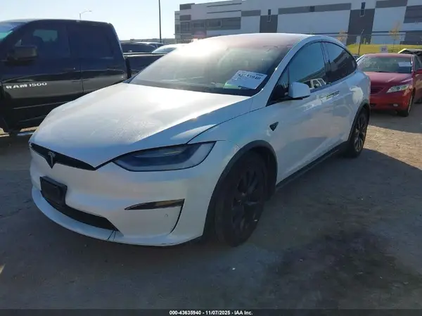 7SAXCAE50NF356993 2022 TESLA MODEL X - Image 2