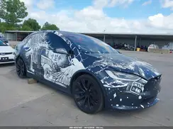 7SAXCAE50NF357366 2022 TESLA MODEL X