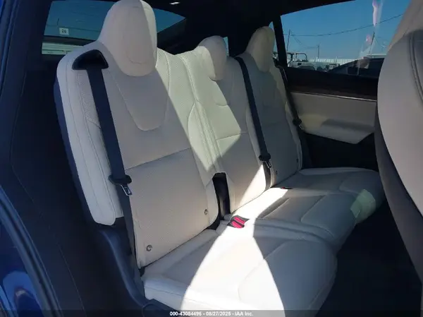 7SAXCAE50NF363619 2022 TESLA MODEL X - Image 8