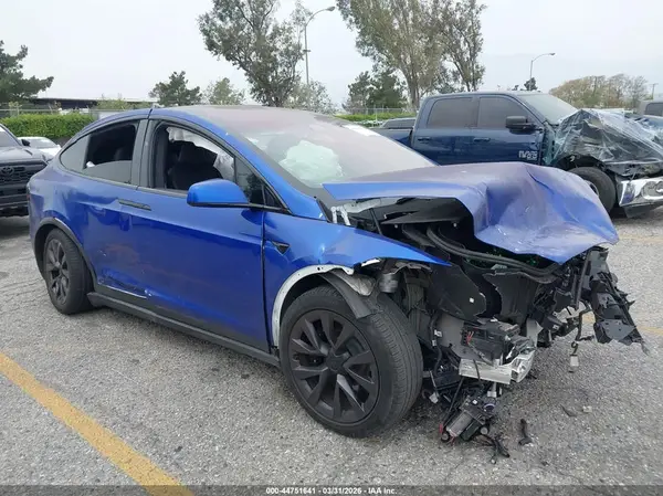 7SAXCAE50PF380469 2023 TESLA MODEL X - Image 1