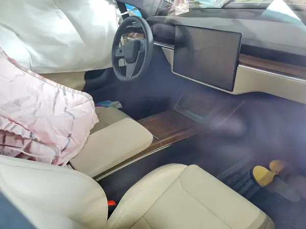 7SAXCAE50RF439717 2024 TESLA MODEL X - Image 8