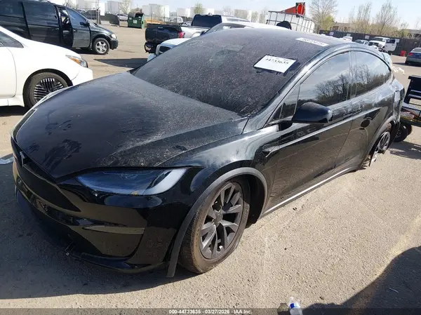 7SAXCAE50RF452435 2024 TESLA MODEL X - Image 2
