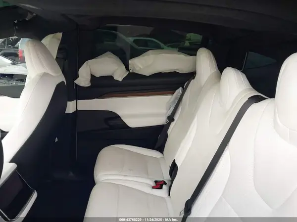 7SAXCAE51NF343010 2022 TESLA MODEL X - Image 8