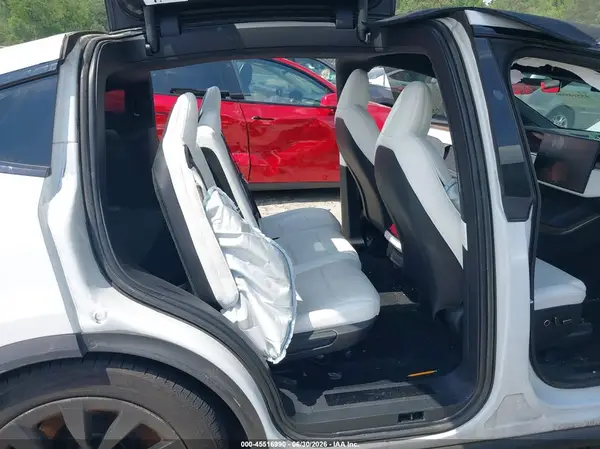 7SAXCAE51NF354573 2022 TESLA MODEL X - Image 8