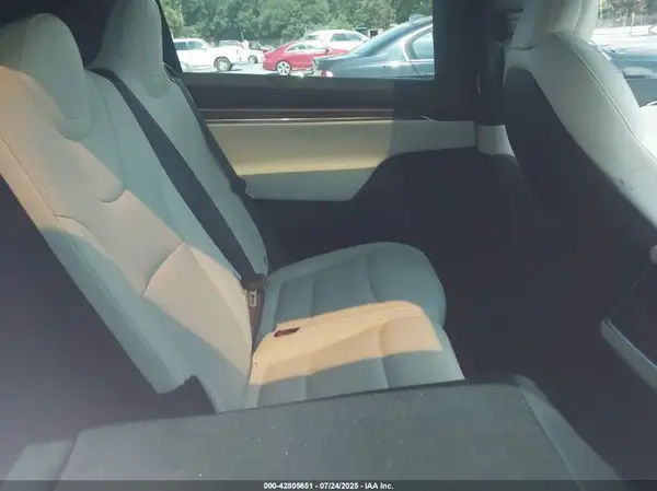 7SAXCAE51NF355318 2022 TESLA MODEL X - Image 8