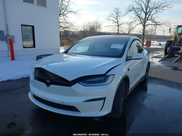 7SAXCAE51NF356436 2022 TESLA MODEL X - Image 2