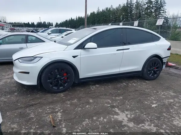 7SAXCAE51NF357196 2022 TESLA MODEL X - Image 2