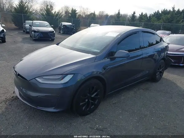 7SAXCAE51NF361877 2022 TESLA MODEL X - Image 2