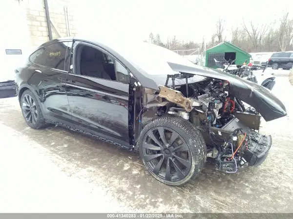 7SAXCAE51RF457496 2024 TESLA MODEL X - Image 1