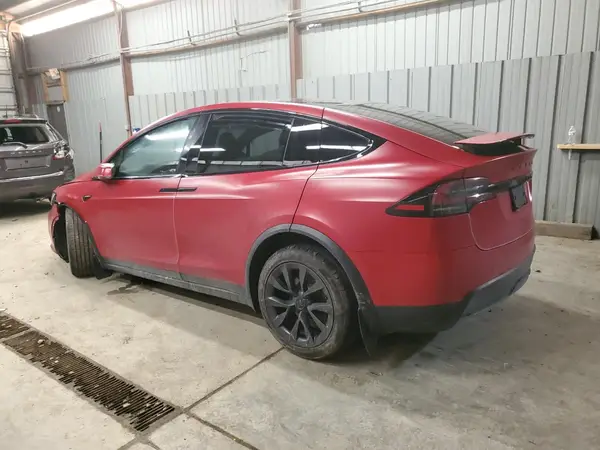 7SAXCAE52NF345526 2022 TESLA MODEL X - Image 2