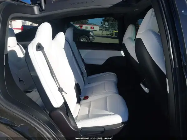 7SAXCAE52PF377914 2023 TESLA MODEL X - Image 8